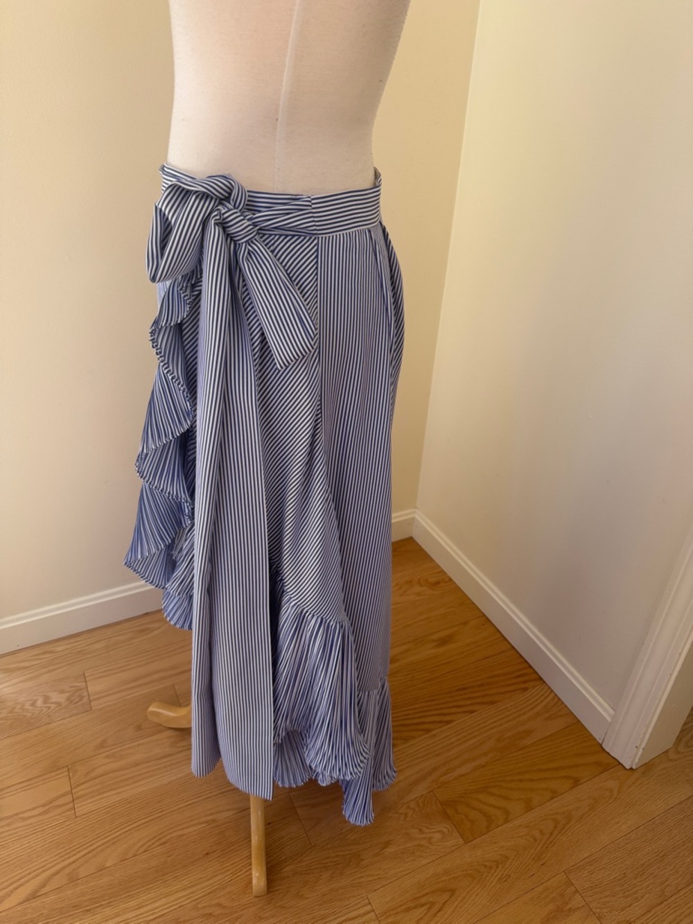 Anthropologie Mare Mare Blue medium Striped Ruffle Wrap asymmetrical Skirt. - Picture 4 of 9